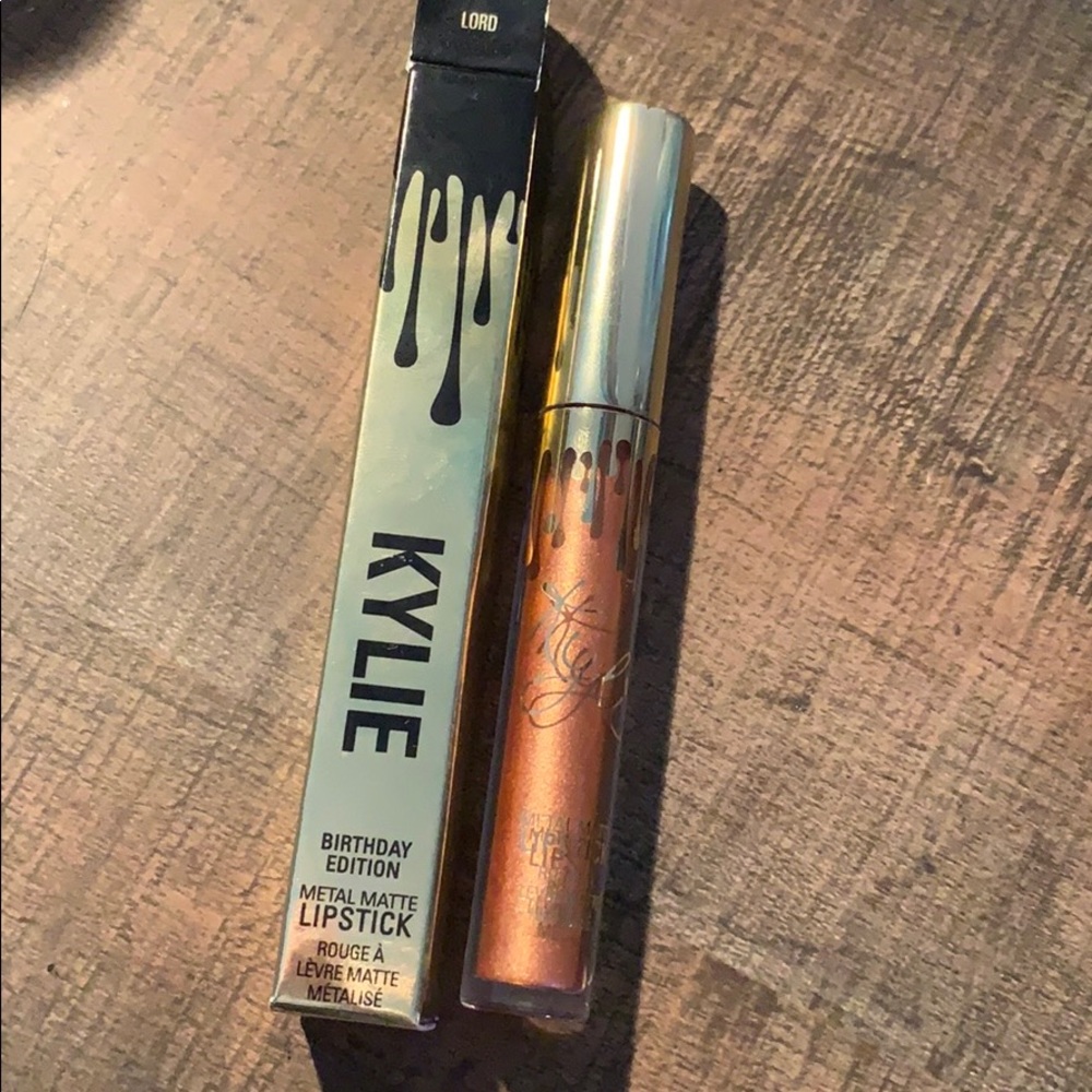 Kylie Birthday Edition Metal Lipstick